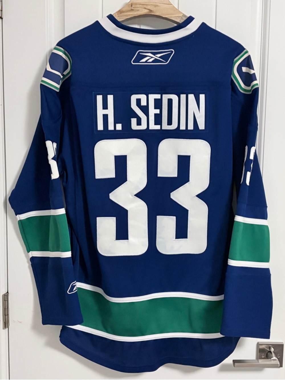 Authentic Reebok Vancouver Canucks Henrick Sedin Blue Orca Jersey Size Large